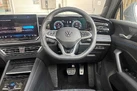 2024-volkswagen-tiguan-15-etsi-r-line-small-13