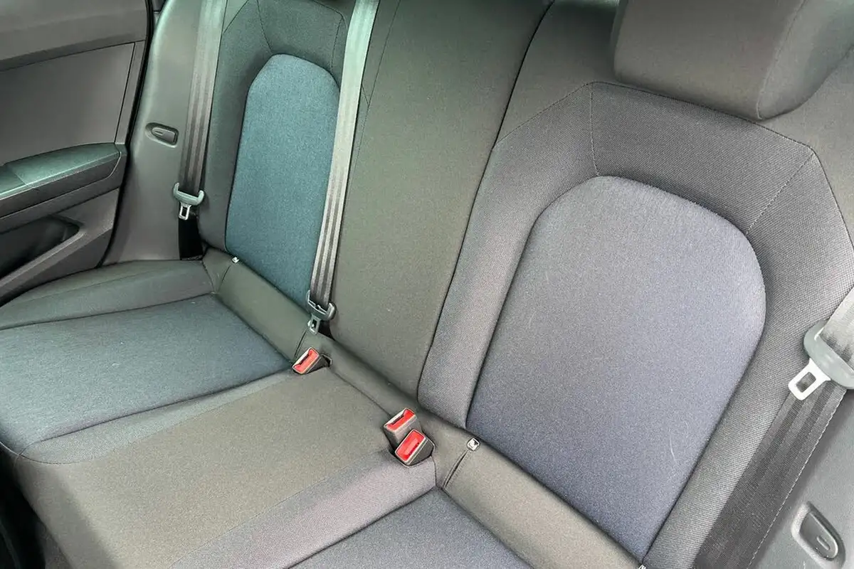 2022-seat-ibiza-10-tsi-fr-edition-95ps-big-8