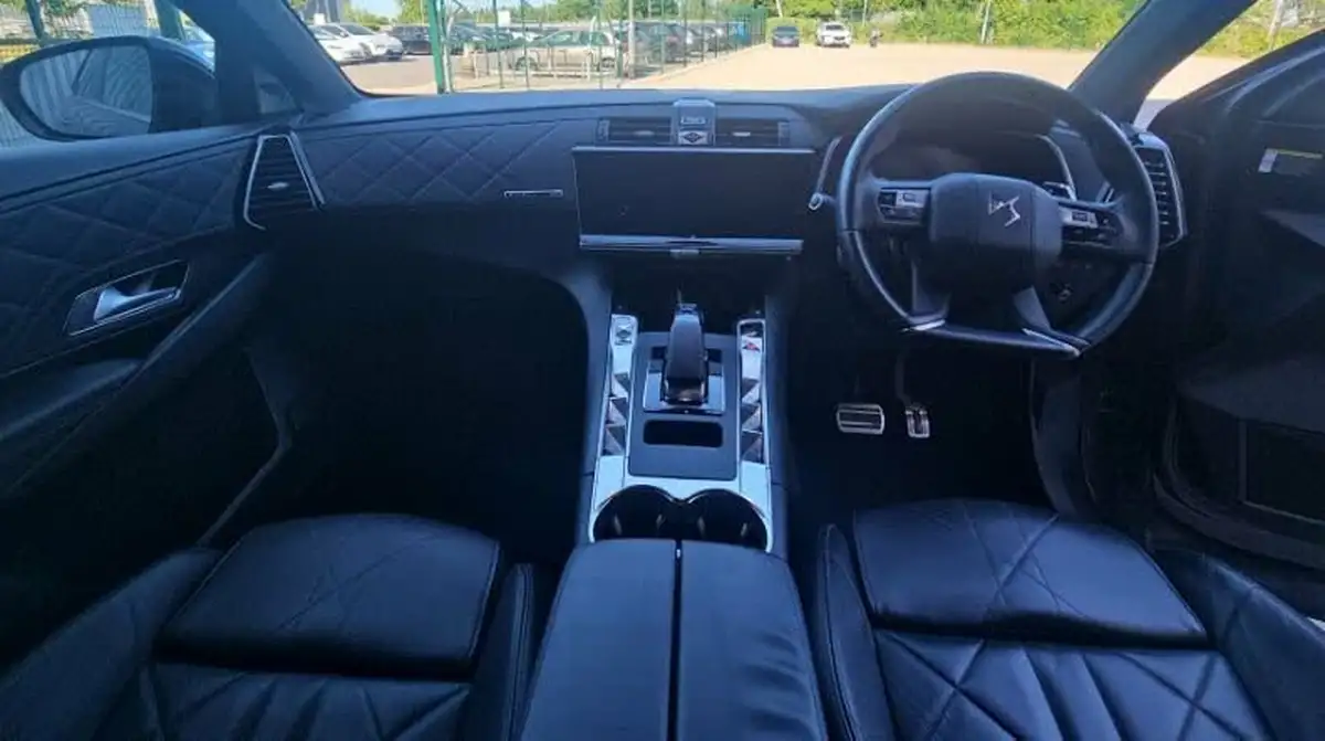 2021-ds-ds-7-crossback-e-tense-prestige-300ps-4x4-5d-big-4