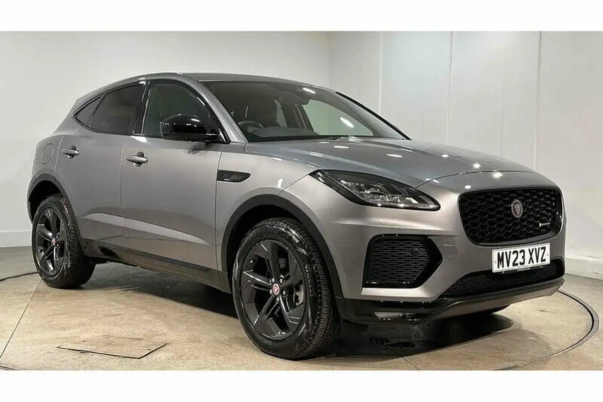 2023-jaguar-e-pace-15-p300e-r-dynamic-black-big-10