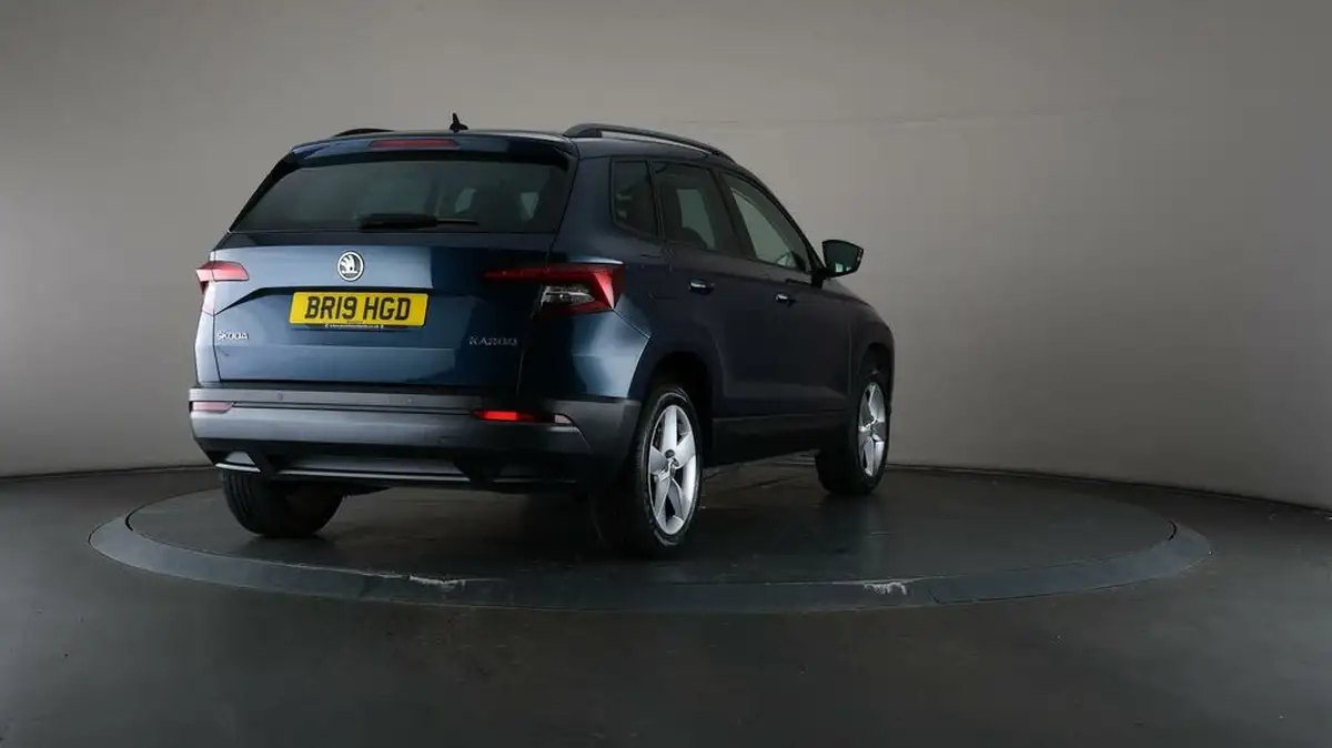 2019-skoda-karoq-16tdi-se-big-69