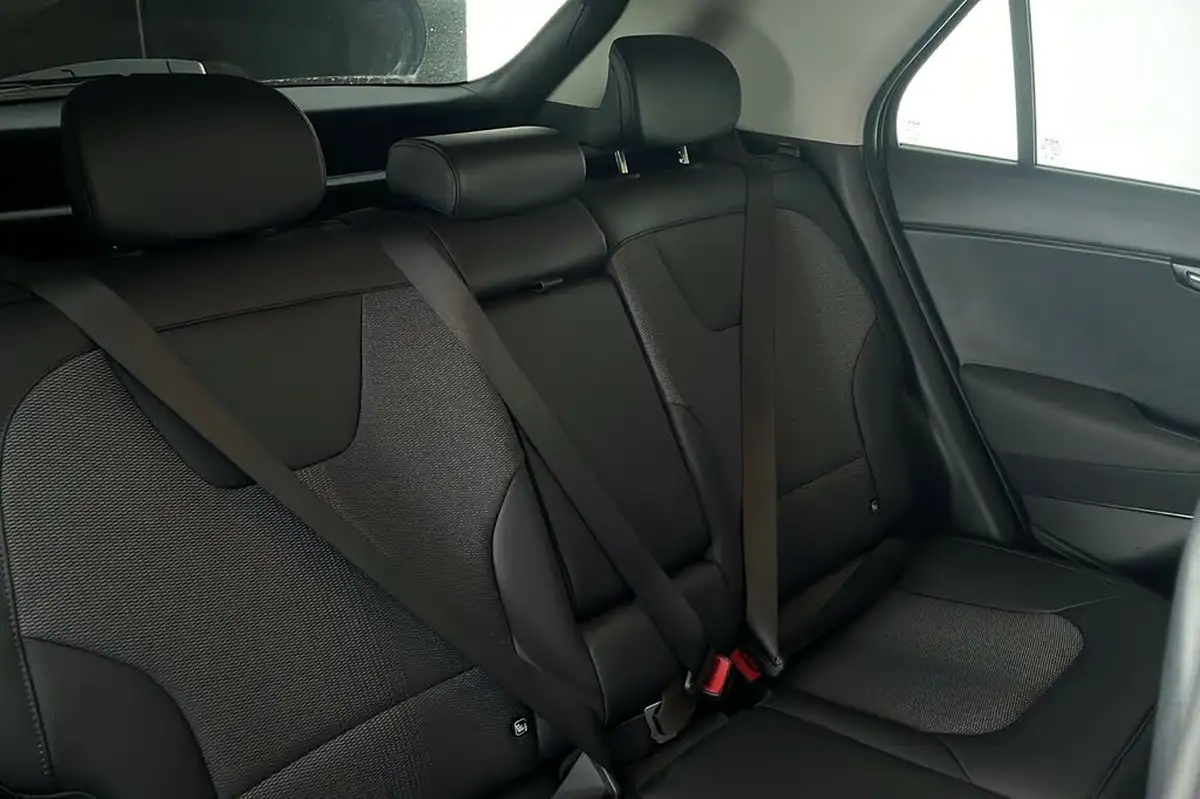 2024-kia-niro-16-gdi-139bhp-hev-132kwh-big-10