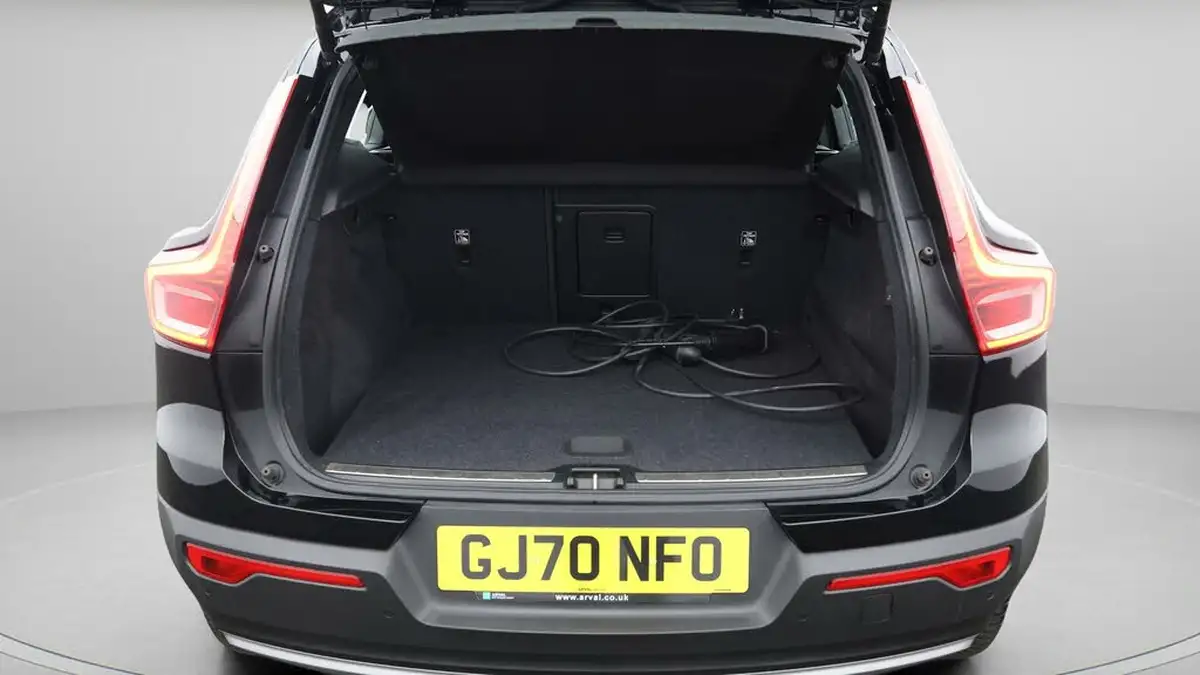 2020-volvo-xc40-15-t5-inscription-pro-plug-in-hybrid-big-16