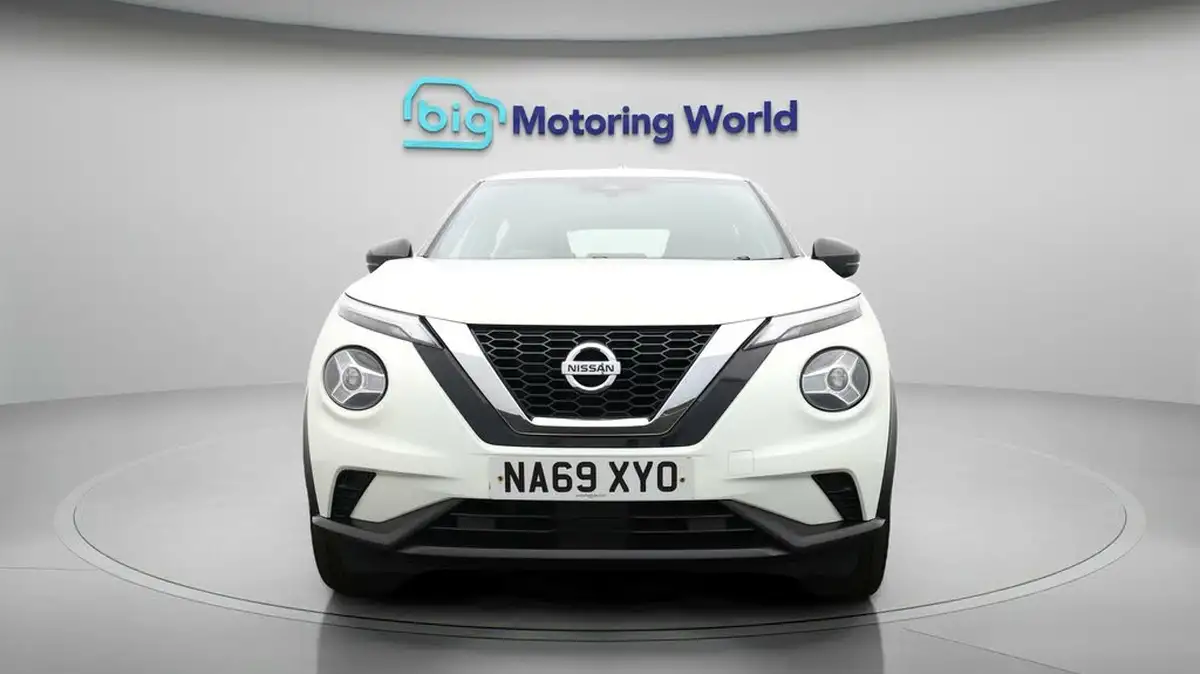 2019-nissan-juke-10-dig-t-acenta-big-1