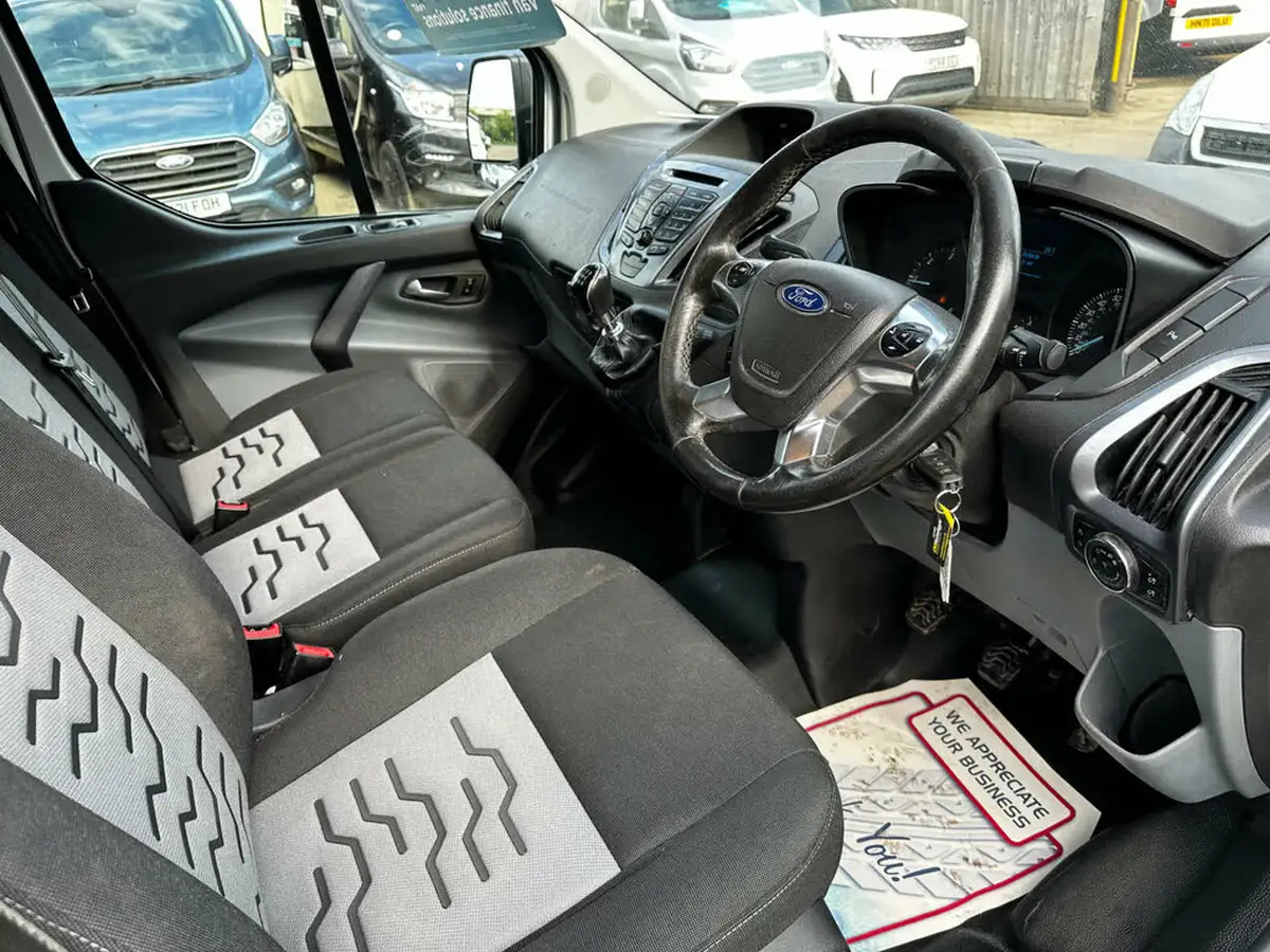 2016-ford-transit-custom-20tdci-270-l1h2-limited-130pseu6-big-16