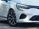 2021-renault-clio-10-tce-iconic-edition-small-8