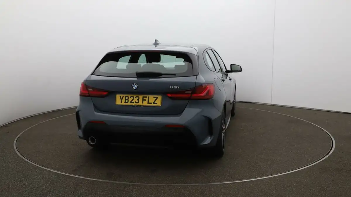 2023-bmw-1-series-15-118i-m-sport-lcp-dct-big-56