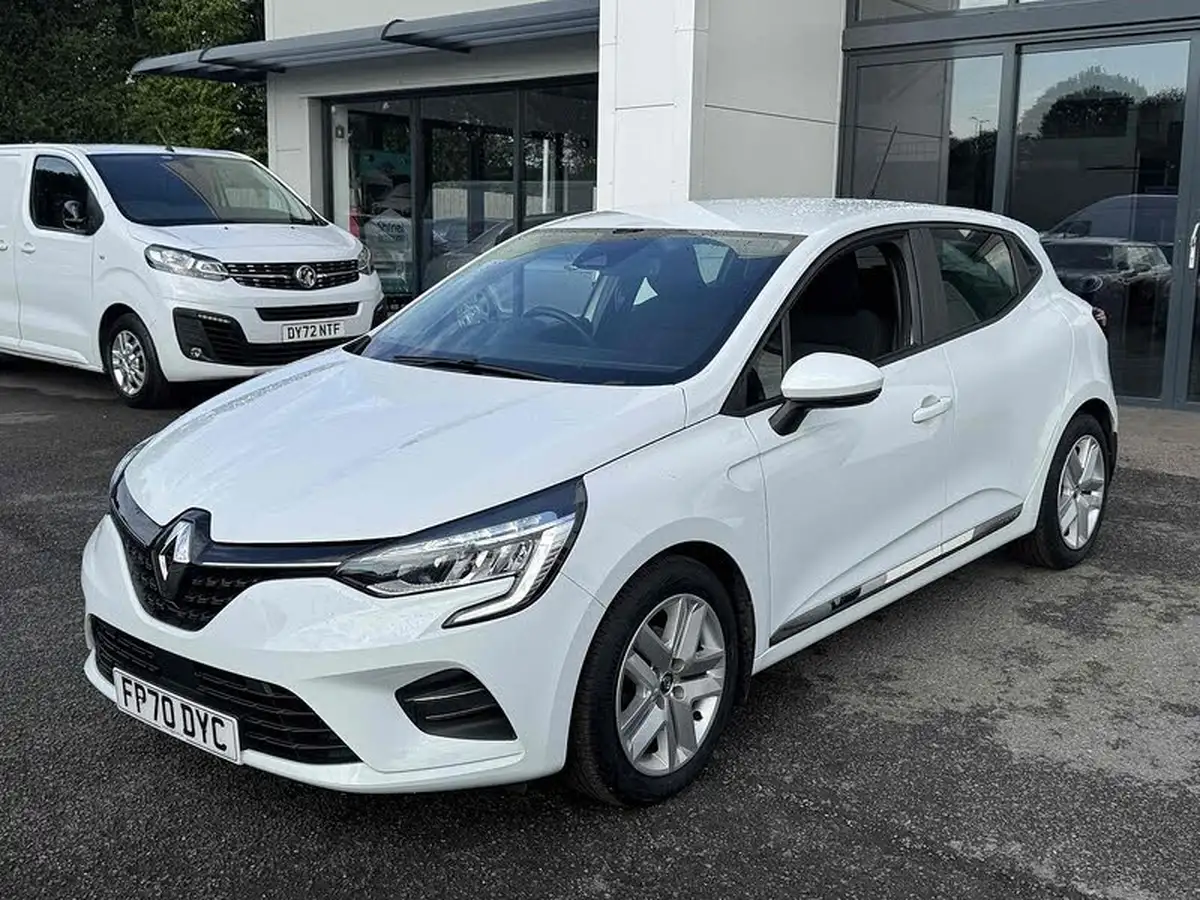 2020-renault-clio-10-sce-play-75bhp-big-37