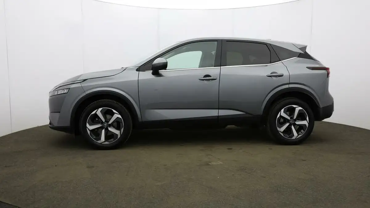 2022-nissan-qashqai-13-dig-t-n-connecta-140ps-big-68