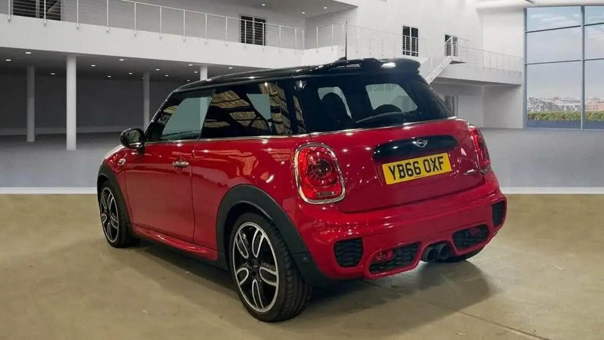 2017-mini-cooper-20-cooper-jcw-sport-auto-big-2