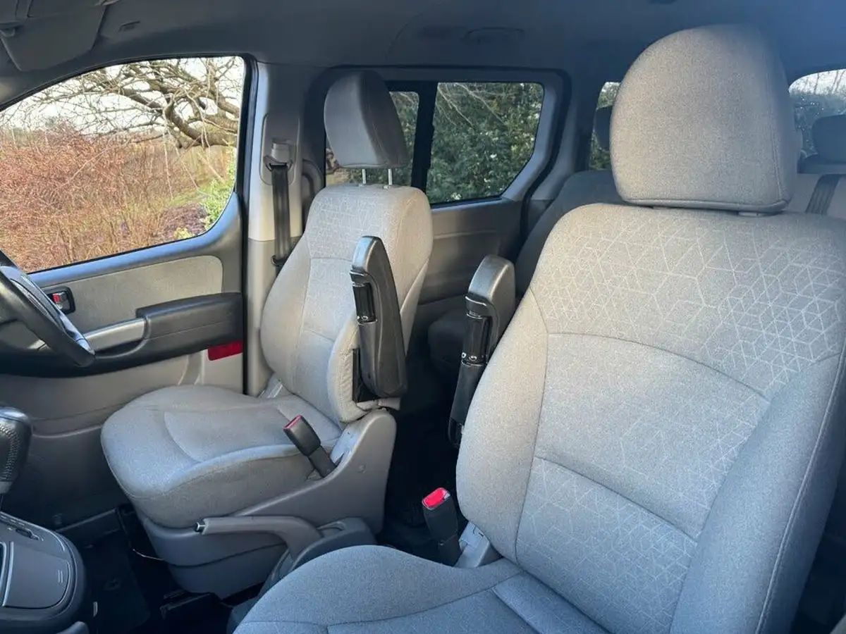2018-hyundai-i800-25crdi-se-170ps-auto-big-16