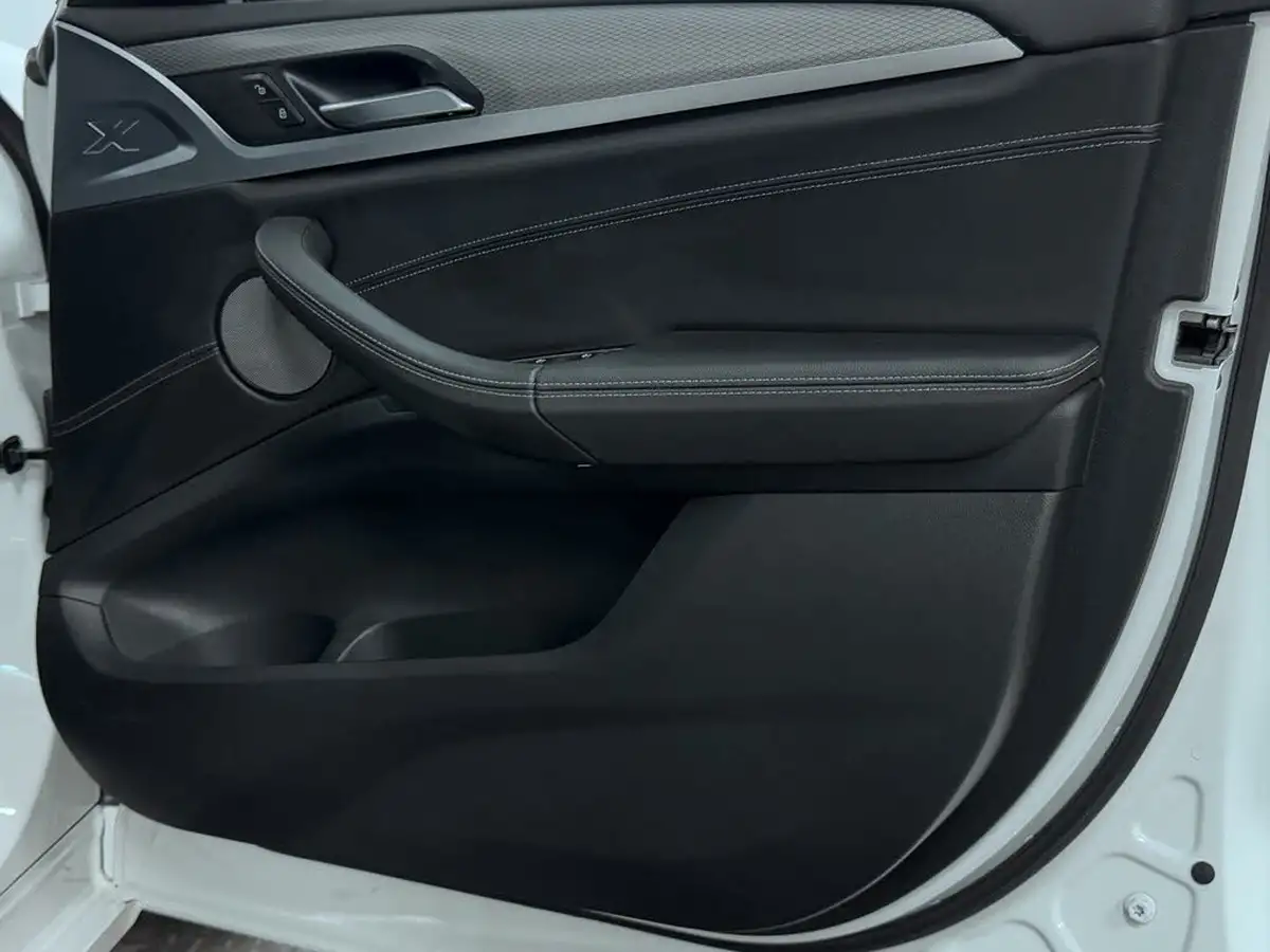 2019-bmw-x3-big-23