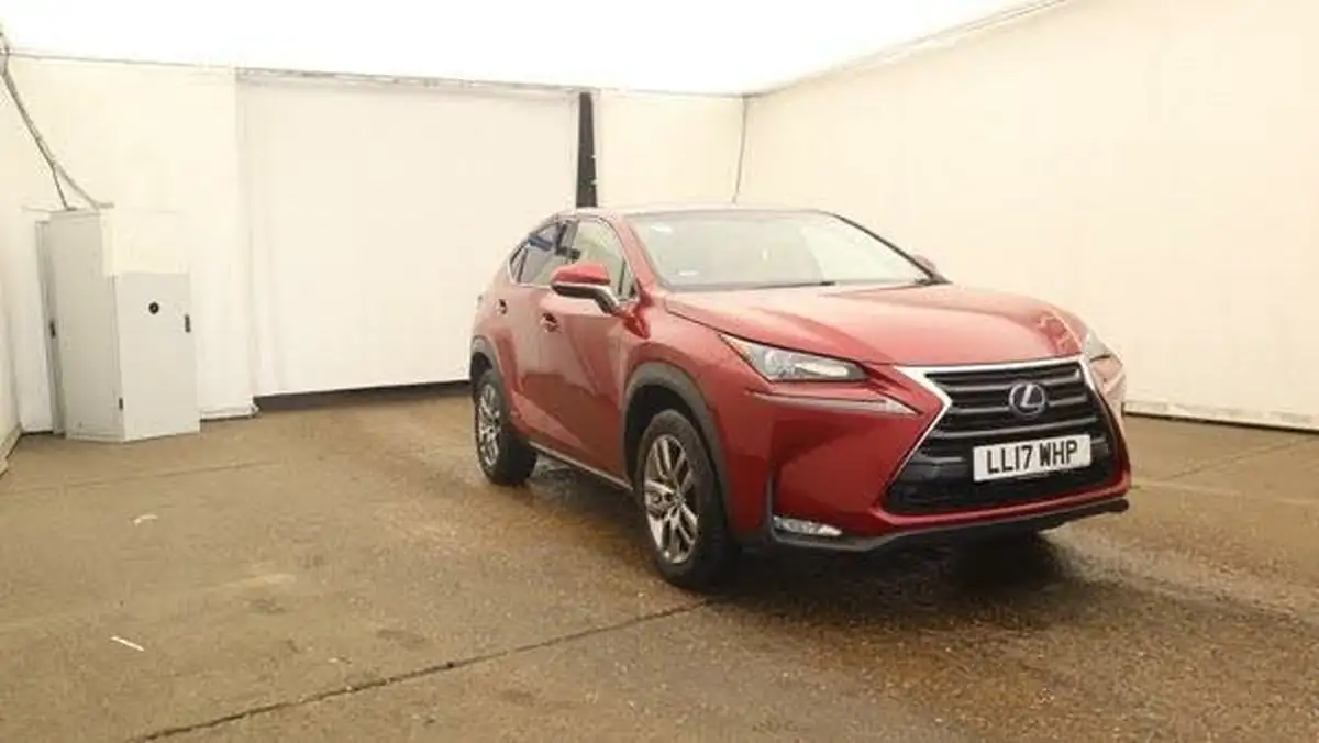 2017-lexus-nx-300h-25-luxury-big-1