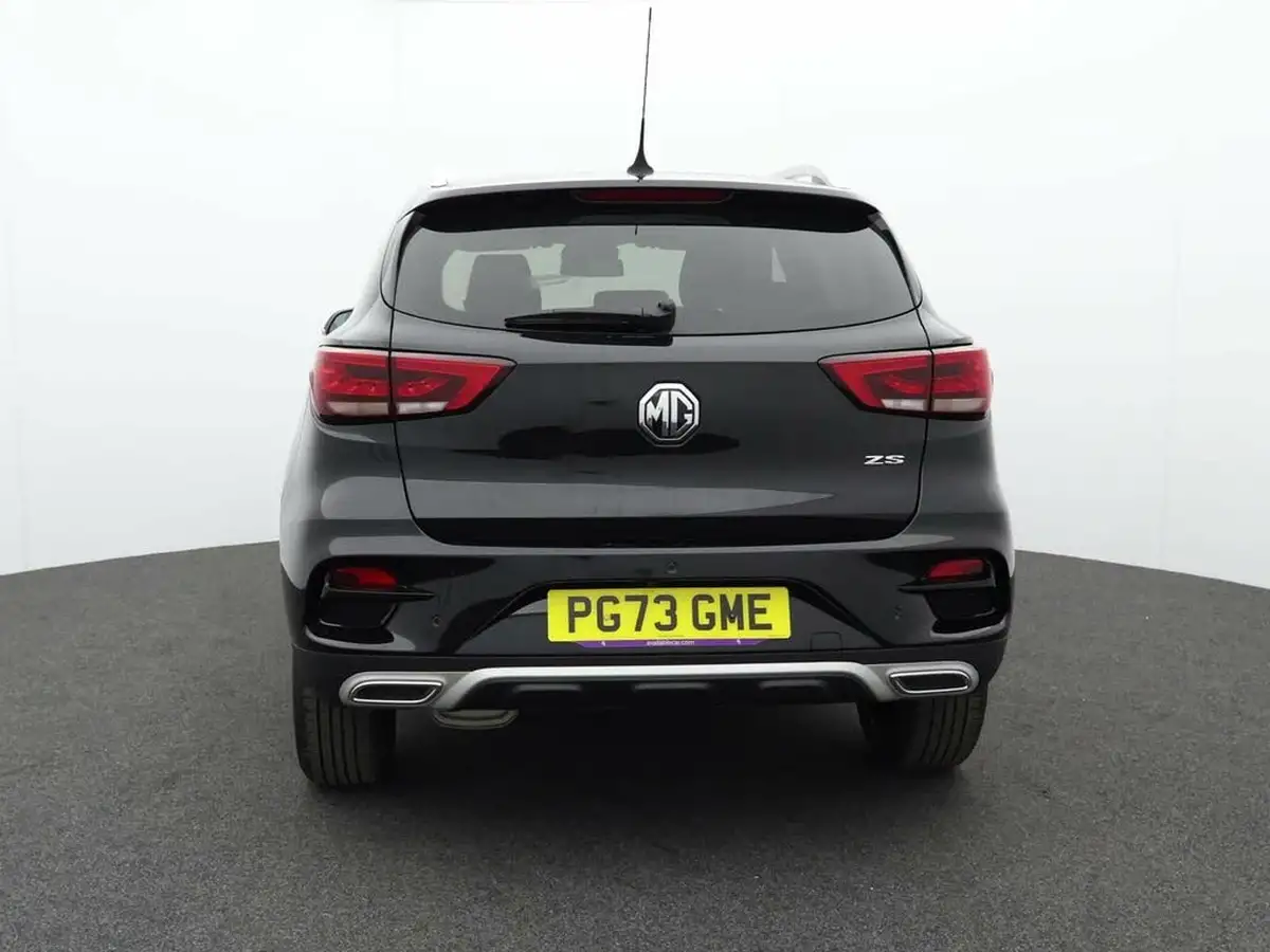 2024-mg-zs-suv-15-vti-tech-exclusive-big-3