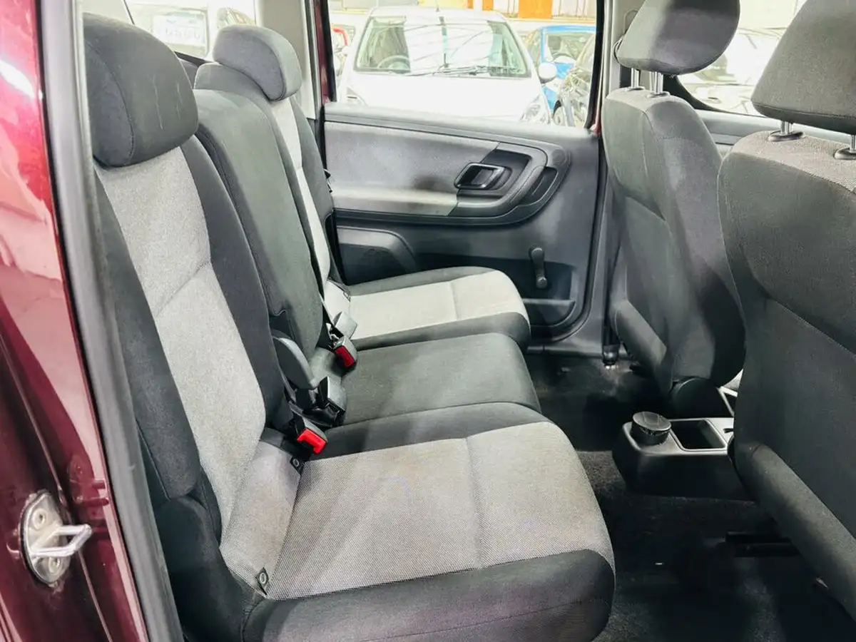 2011-skoda-roomster-12-s-1197cc-dsg-big-19