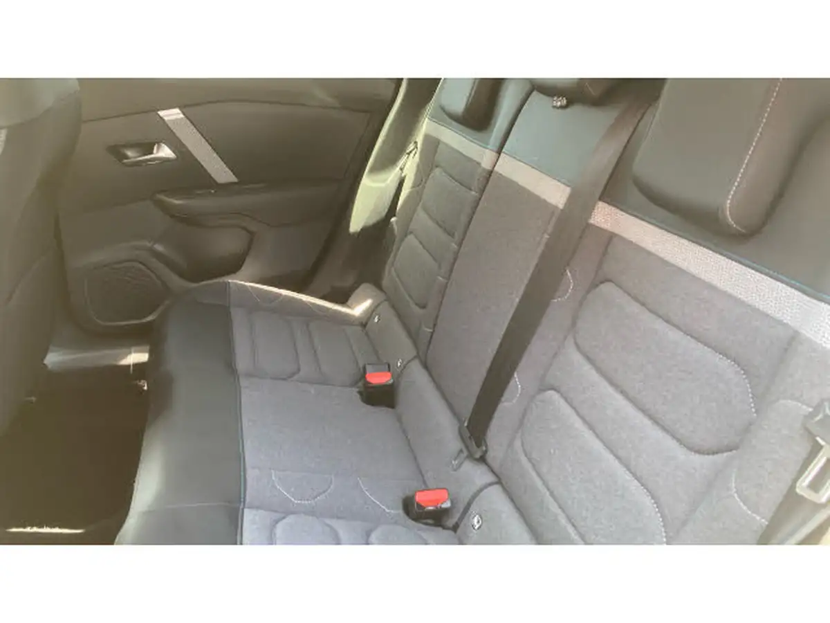 2023-citroen-c4-12-puretech-c-series-edition-big-15