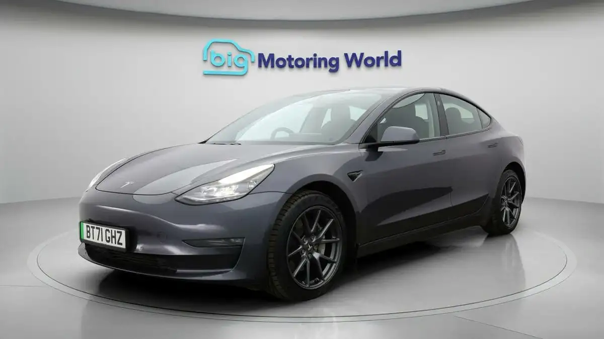 2021-tesla-model-3-e-long-range-awd-big-2