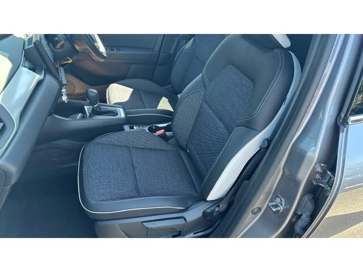 2024-renault-captur-16-techno-145ps-full-big-47