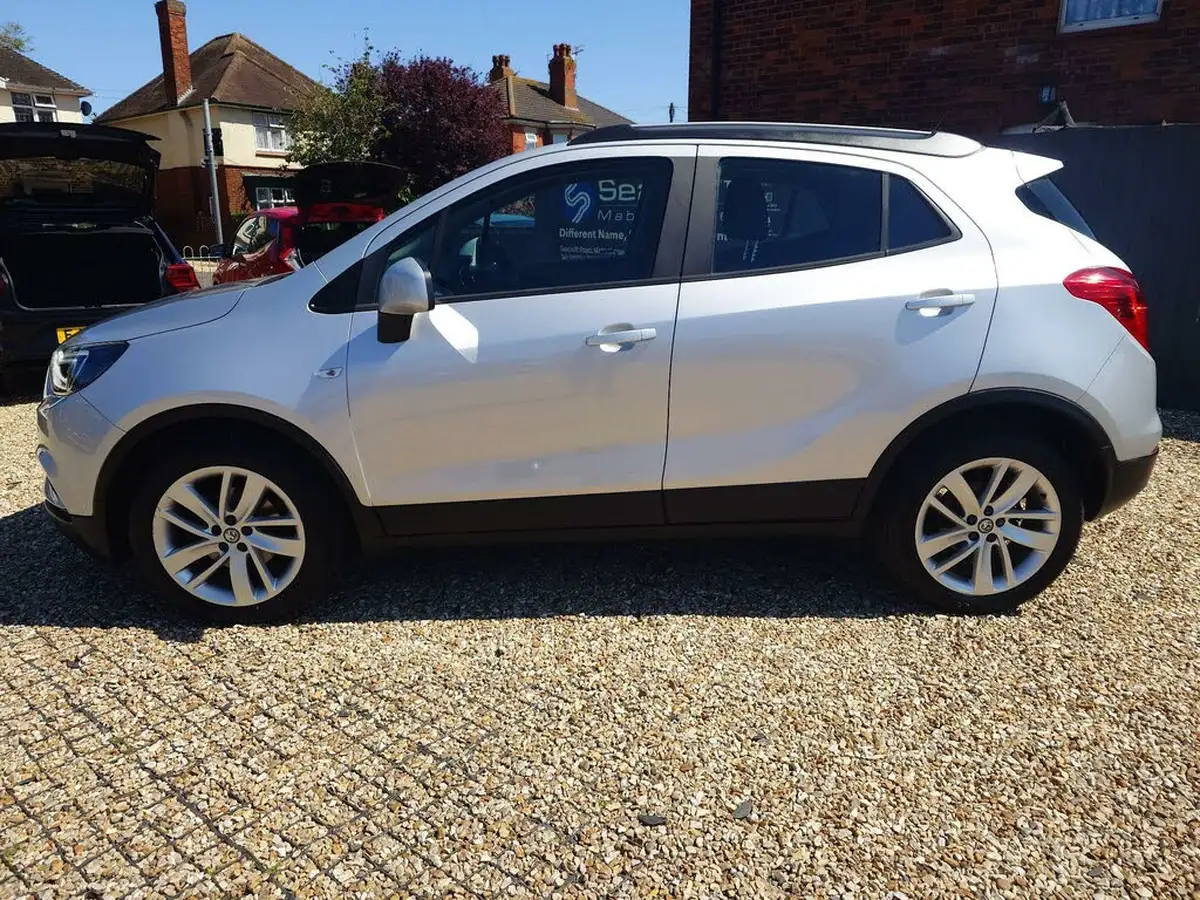 2016-vauxhall-mokka-x-16-active-big-2