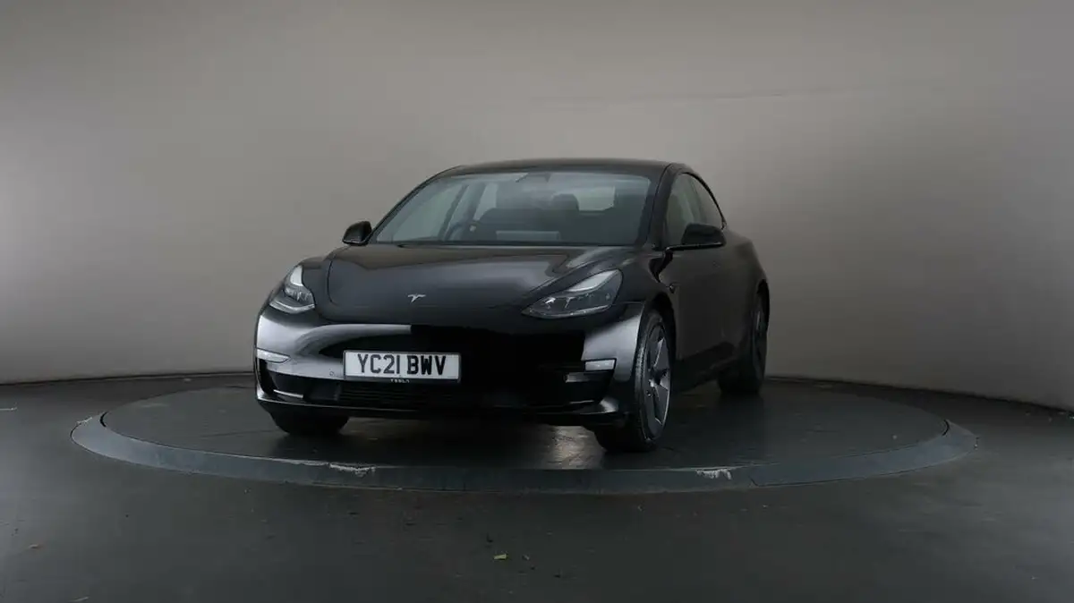 2021-tesla-model-3-e-long-range-4x4-big-46