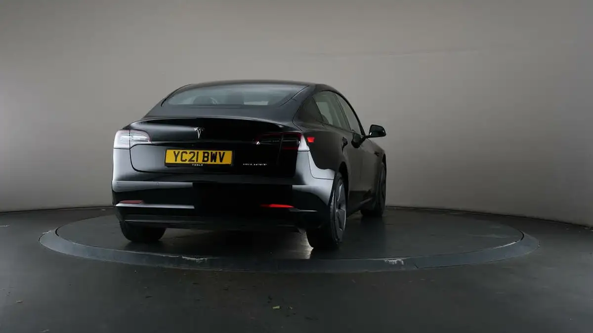 2021-tesla-model-3-e-long-range-4x4-big-70