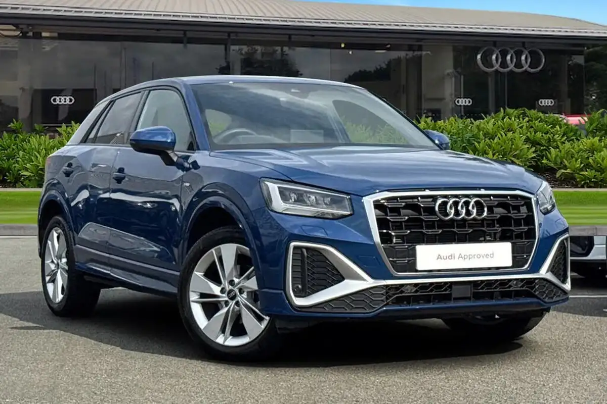 2025-audi-q2-15-35-tfsi-s-line-big-0