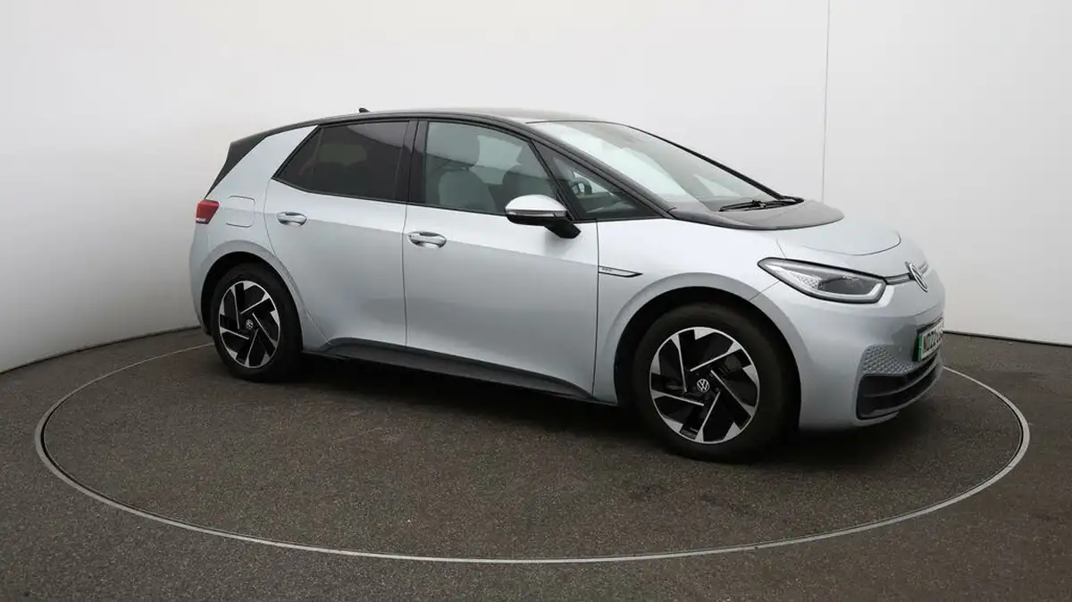 2022-volkswagen-id3-e-max-big-46