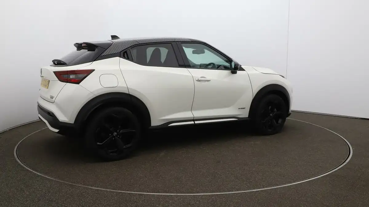 2022-nissan-juke-16-hybrid-premiere-edition-big-50