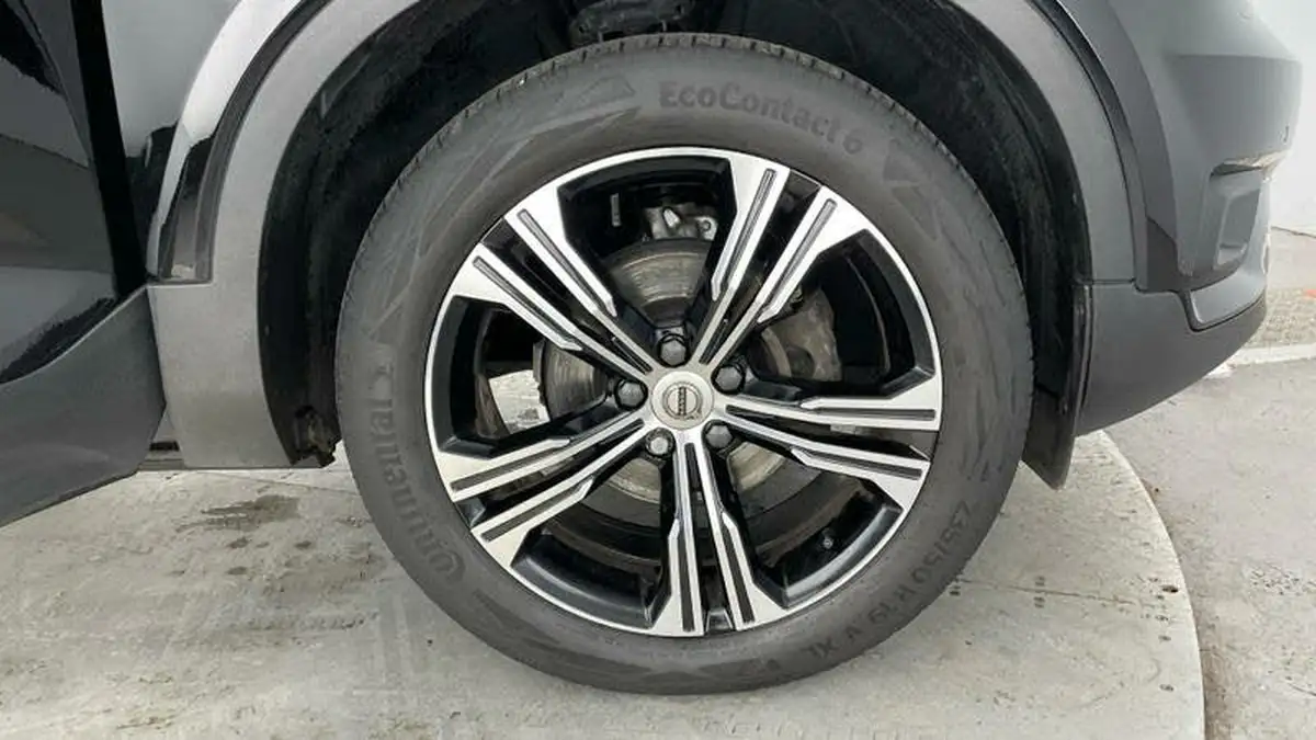2020-volvo-xc40-15-t3-inscription-pro-geartronic-big-4
