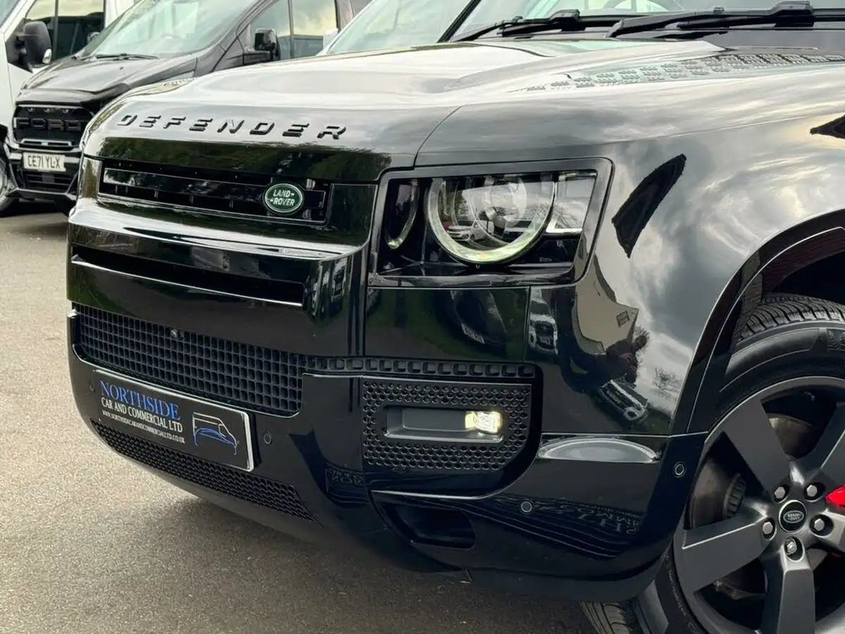 2023-land-rover-90-defender-30-d250-x-dynamic-hse-big-9