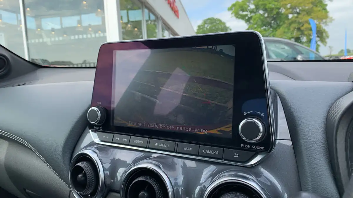 2020-nissan-juke-10-dig-t-n-connecta-117ps-dct-big-14