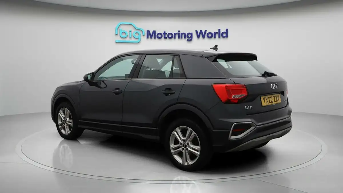 2022-audi-q2-15-35-tfsi-sport-s-tronic-big-5