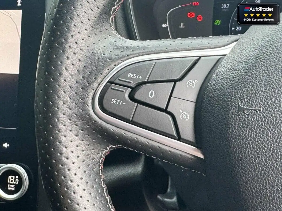 2021-renault-megane-13-tce-rs-line-hatchback-edc-auto-big-10