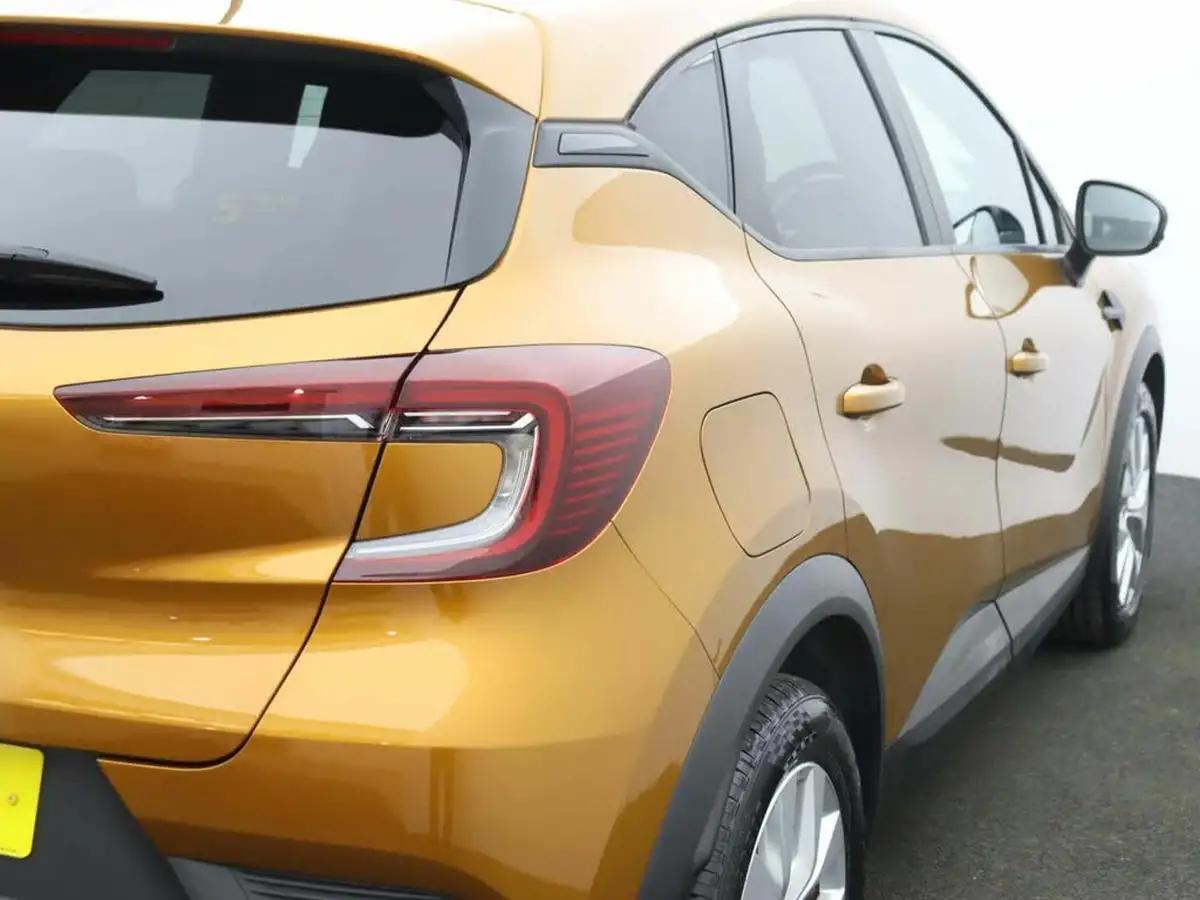 2021-renault-captur-10-tce-iconic-edition-big-49