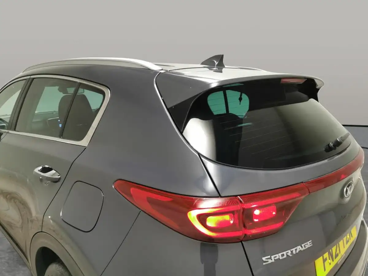 2021-kia-sportage-16-gdi-2-big-17
