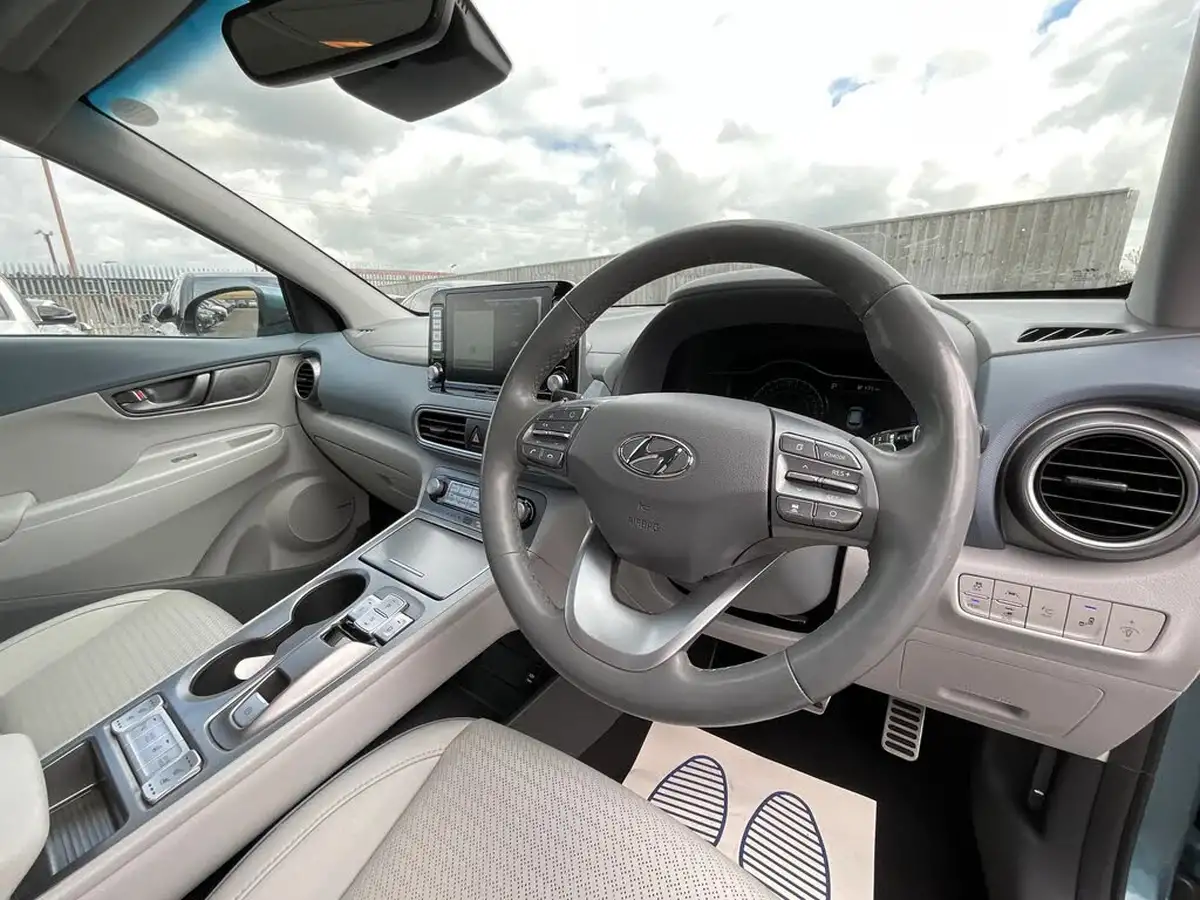 2019-hyundai-kona-e-premium-se-64kwh-big-11