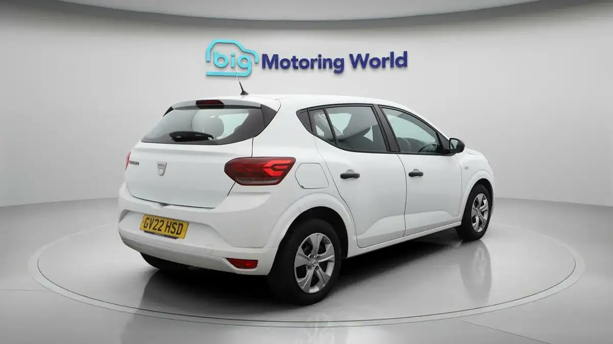 2022-dacia-sandero-10-sce-essential-big-7