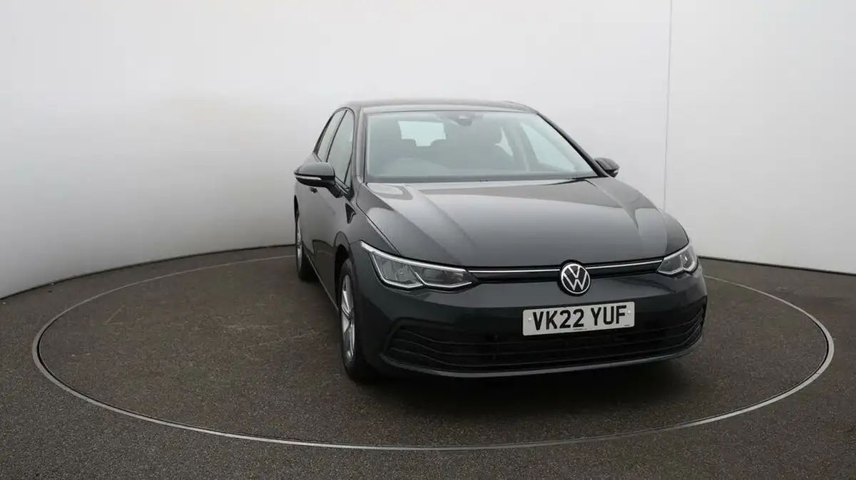 2022-volkswagen-golf-15-tsi-life-150ps-hatchback-big-40