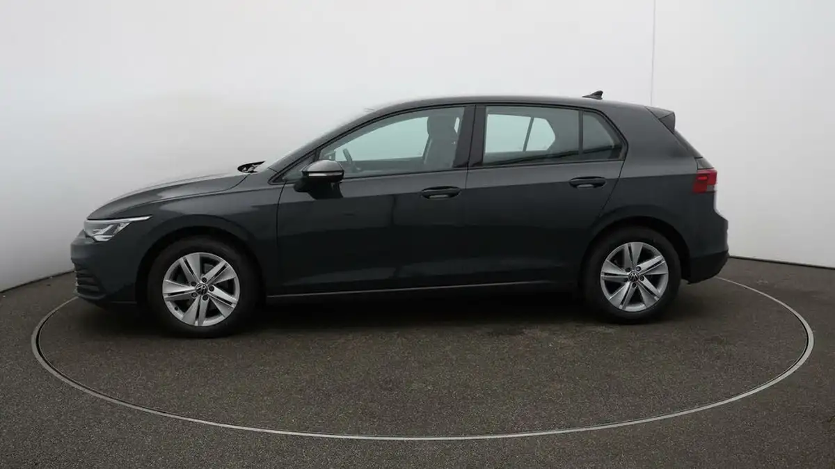 2022-volkswagen-golf-15-tsi-life-150ps-hatchback-big-64