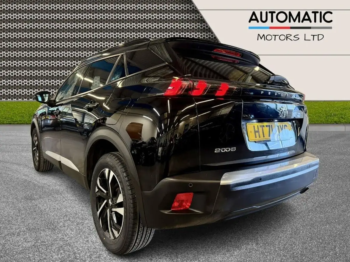 2022-peugeot-2008-suv-12-puretech-allure-premium-100bhp-big-5