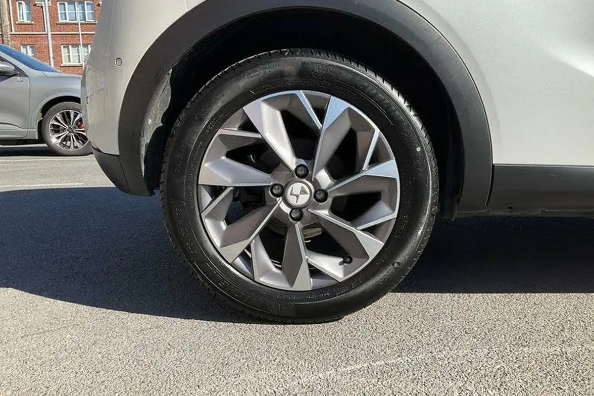 2022-ds-ds-3-crossback-e-tense-rivoli-big-7