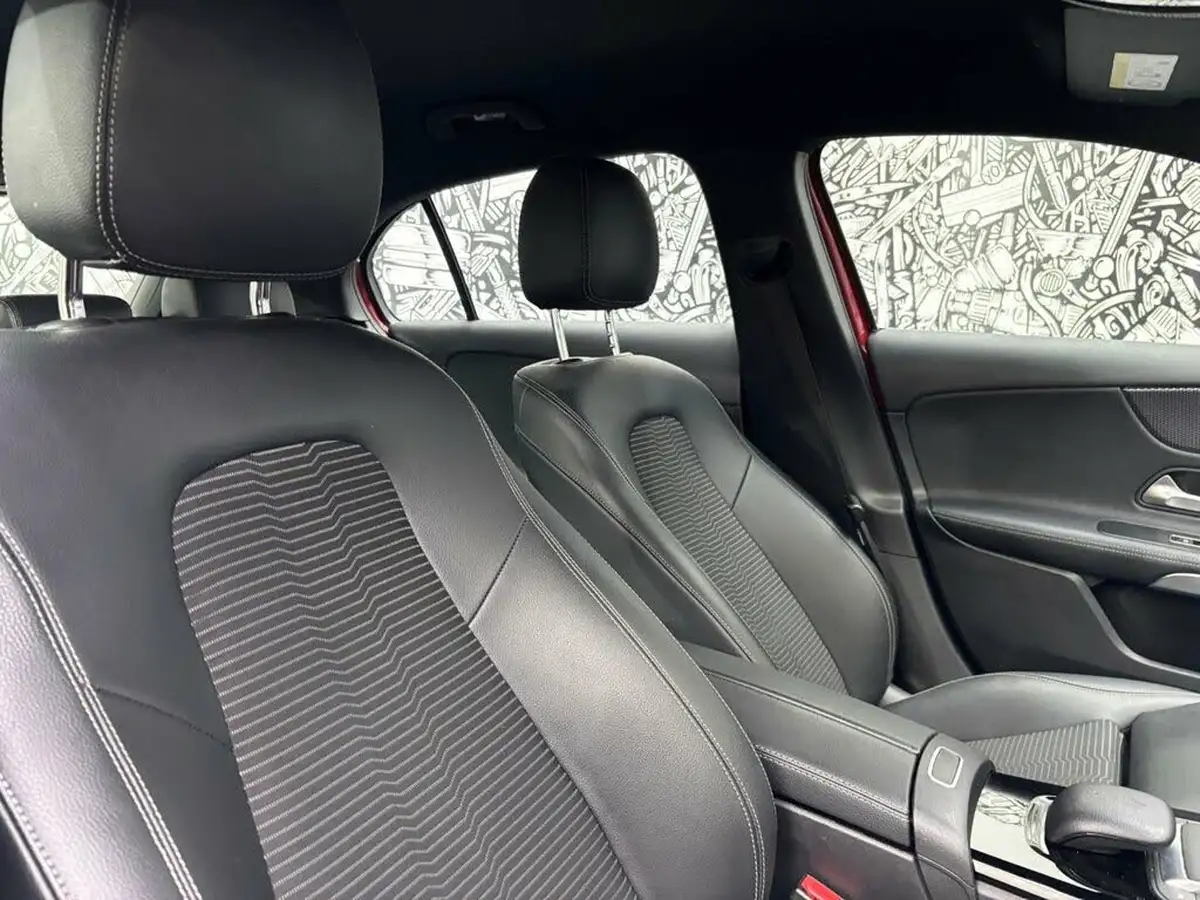 2021-mercedes-benz-a-class-big-24