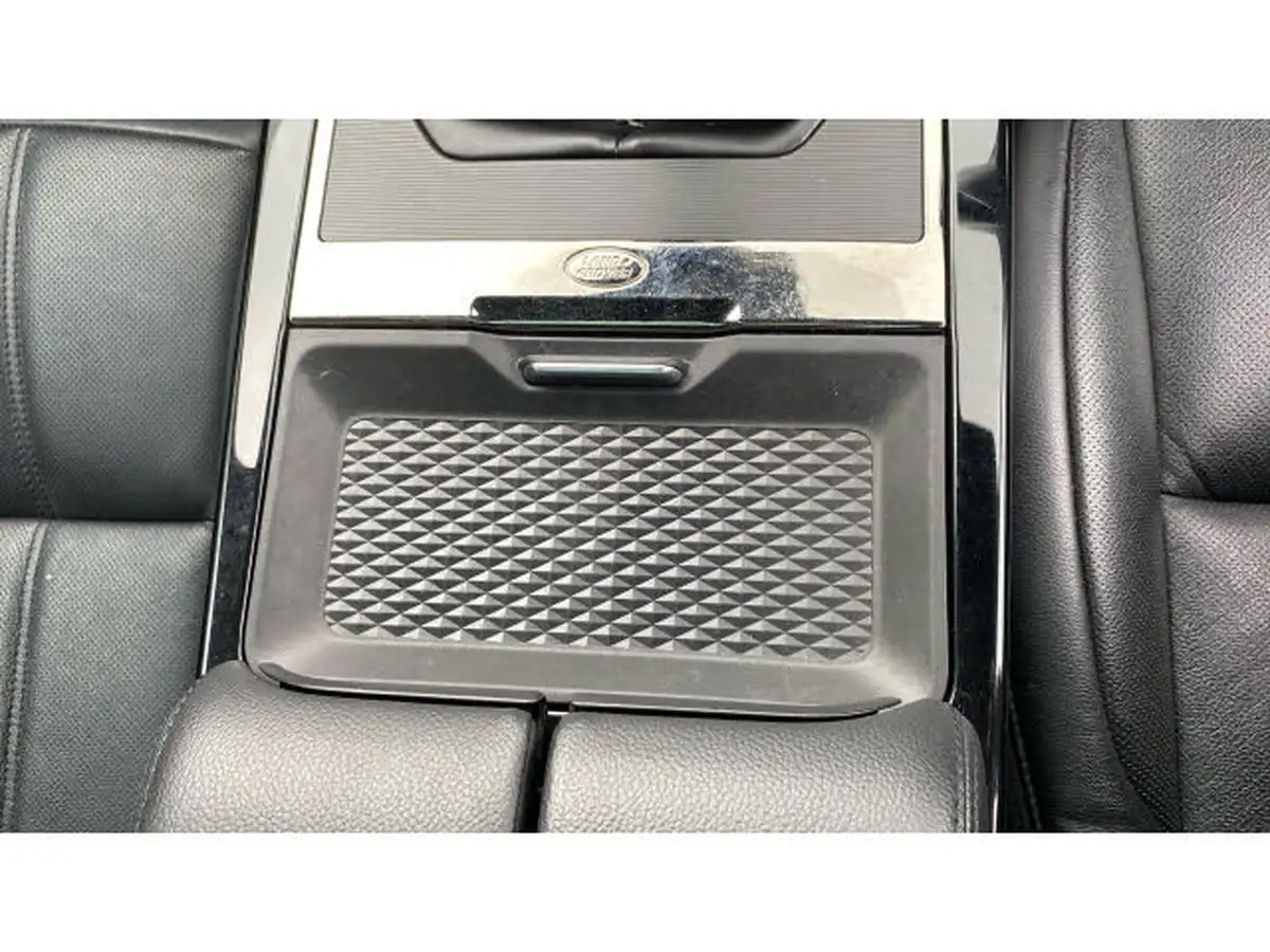 2019-land-rover-range-rover-evoque-20-d150-r-dynamic-big-32