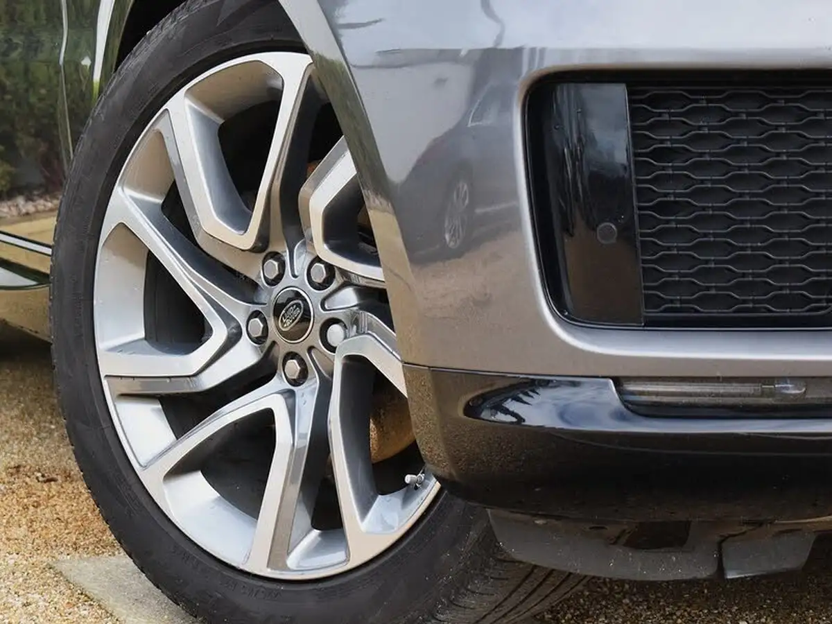 2019-land-rover-range-rover-sport-30-sdv6-hse-big-9