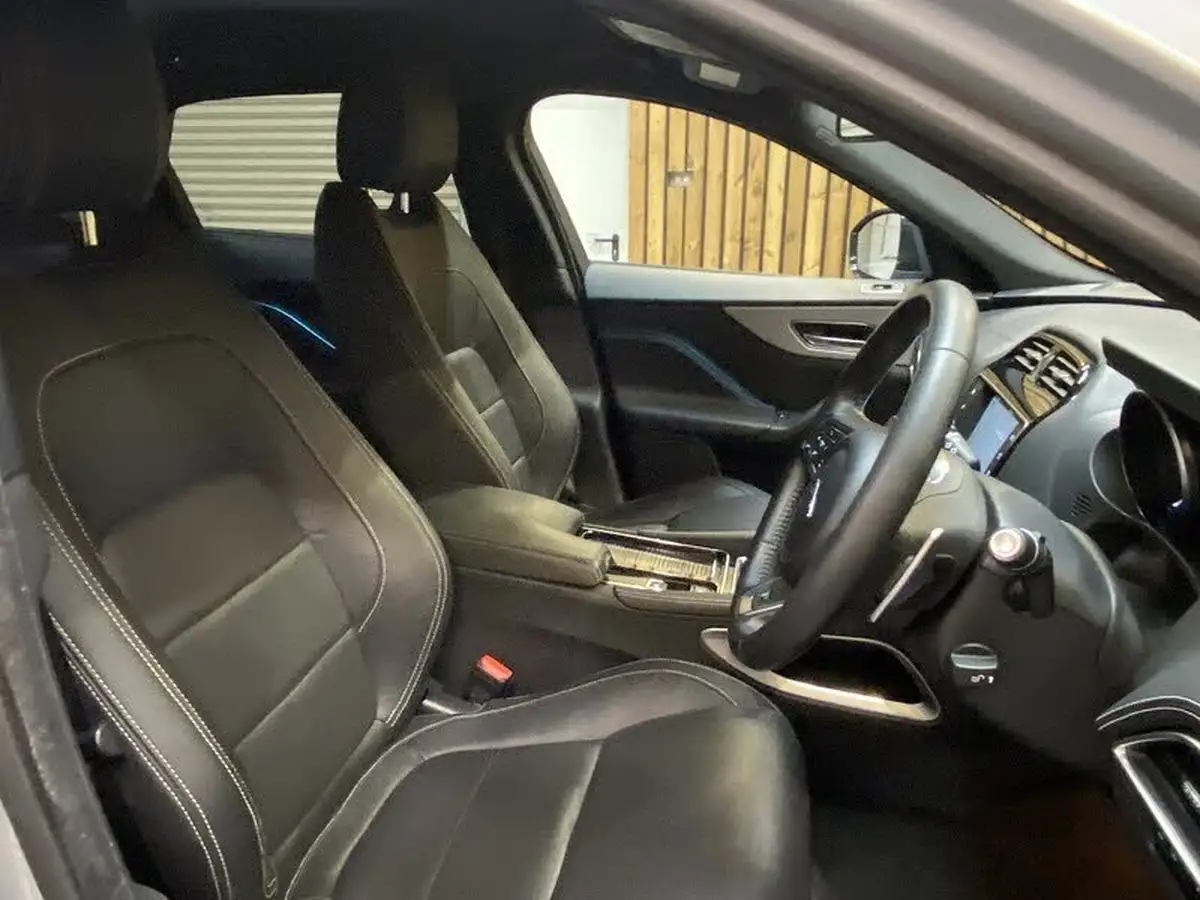 2018-jaguar-f-pace-20-i4d-r-sport-180ps-awd-auto-big-49