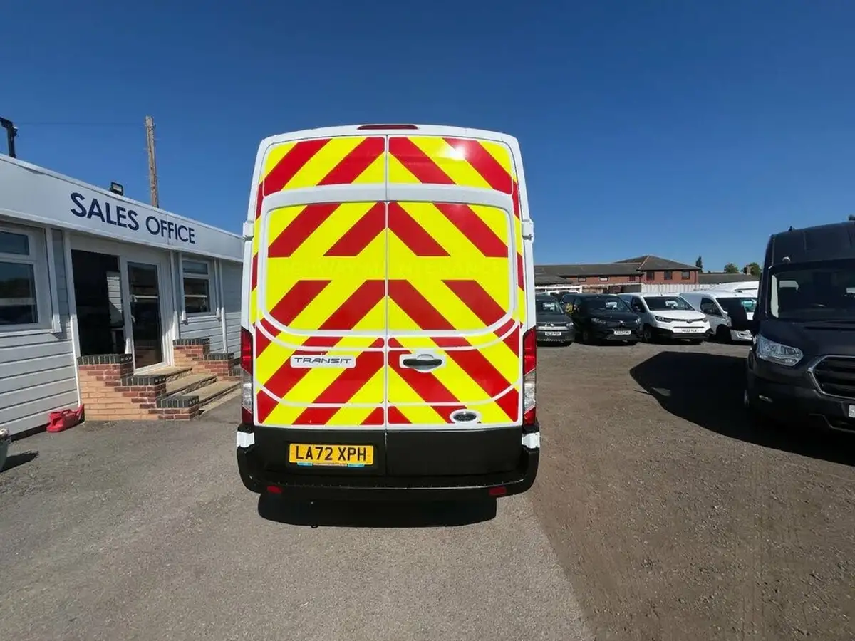 2023-ford-transit-20tdci-350-l3h3-leader-130pseu6dt-rwd-panel-van-big-7