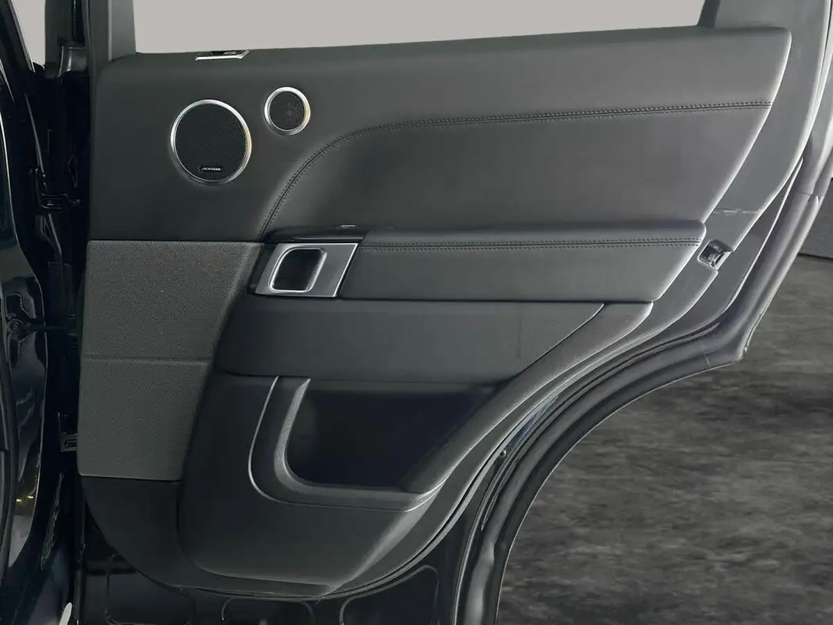 2021-land-rover-range-rover-sport-20-p400e-hse-dynamic-big-43