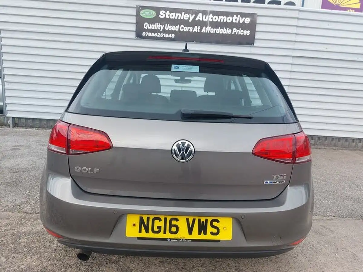2016-volkswagen-golf-10-tsi-match-bluemotion-edition-5d-dsg-big-5