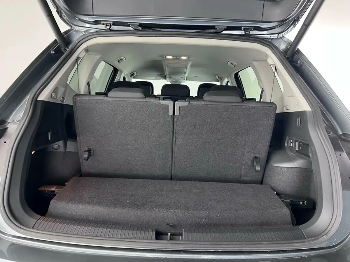 2019-volkswagen-tiguan-allspace-20tdi-match-190ps-4motion-dsg-big-12
