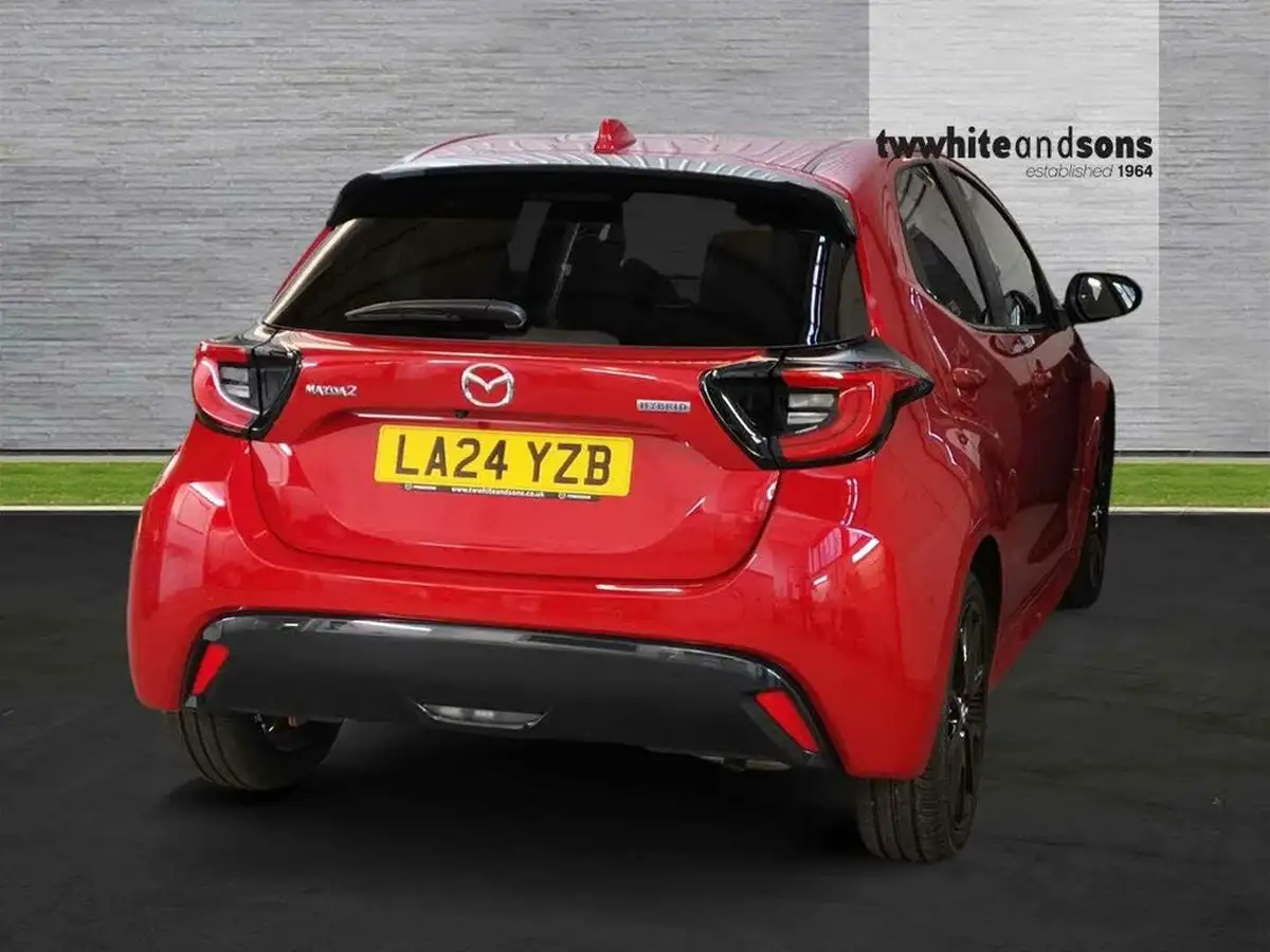 2024-mazda-mazda2-15-homura-big-6